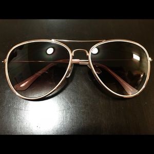 LUCKY BRAND Aviator Sunglasses